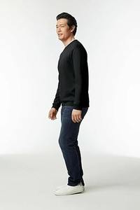 Sudadera extragrande con estilo, caída cómoda, interior de felpa suave y un diseño moderno. - Product Image 2