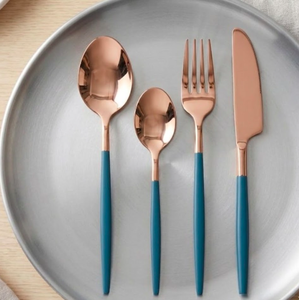 Ensemble de couverts plaqués or rose avec manches bleus, design moderne, passe au lave-vaisselle, cuillère, fourchette, couteau, service de table, ensemble de 4 - Product Image 6