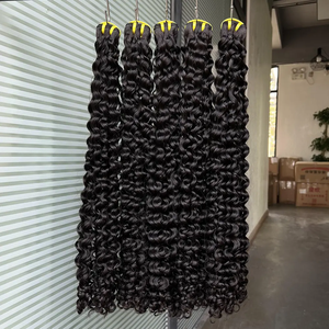 Extensions de cheveux bouclés naturels Cheveux humains pour un volume et un rebond Texture douce facile à coiffer Apparence réaliste et durable - Product Image 4