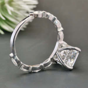 Halo oculto 4,74 TCW corte esmeralda Moissanite anillo de compromiso 14K oro blanco sólido Marquesa piedra lateral regalo de aniversario de boda - Product Image 3