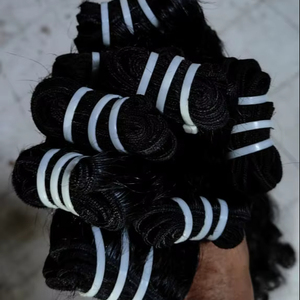 Structure attractive à prix réduit. Cheveux alignés sur les cuticules de l'Inde du Sud sans perte et sans enchevêtrement. - Product Image 1