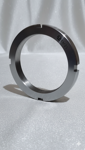 Écrou de blocage à droite DIN 981 KM25 usiné CNC, finition naturelle, pour usage industriel intensif, CLASSE 4, autobloquant, entièrement fileté, sécurisé - Product Image 5