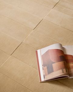 Tapis en laine de Nouvelle-Zélande tissé à la main, style minimaliste et luxueux – Beige lin, tapis design moderne uni - Product Image 6