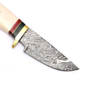 Cuchillo Artesanal de Acero de Damasco con Hoja de Punta Caída, Mango de Marfil y Virola Dorada para Caza - Cuchillos en Venta - Product Image 6