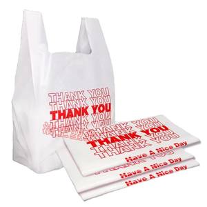 Sacs en plastique de T-shirt de PE biodégradable fait sur commande Gavure imprimé pour l'usage au détail disponible dans diverses tailles - Product Image 1