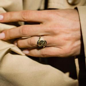 Anillo Unisex de Rodio con Diamantes y Piedra Natural, Joyería de Plata Ajustable, Color Elegante para Uso Diario - Product Image 3
