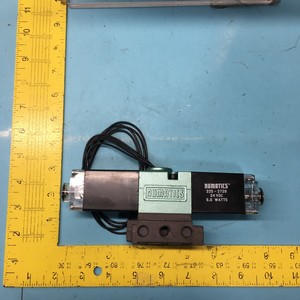 Vanne pneumatique NUMATICS 225-272B 24VDC 6,0 WATTS - Équipements et pièces semi-conductrices de renommée mondiale à confiance - Product Image 3