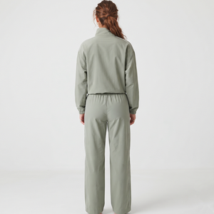 Conjunto Deportivo Informal de Nailon y Poliéster para Mujer, Chaqueta con Cremallera Completa y Pantalones, Ropa Deportiva Ligera, Fabricante de Ropa al Por Mayor - Product Image 3