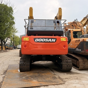 Potente Excavadora Hidráulica Usada de 30 Toneladas DX300, Rendimiento Estable, Maquinaria de Construcción de Segunda Mano para Movimiento de Tierras - Product Image 3