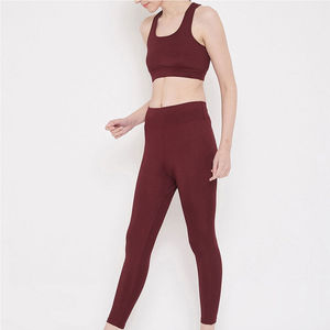 Ensemble de yoga sans couture personnalisé avec logo 2026 pour femmes, leggings taille haute et soutien-gorge de sport, vêtements de sport - Product Image 4
