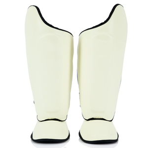 Protège-tibias en cuir de haute qualité pour boxe et MMA, modèle 2026, confortables, avec logo personnalisé, pour la protection des jambes et des pieds en MMA. - Product Image 3