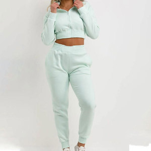 Ensemble survêtement femme Econex Sports, couleur unie, sweat-shirt à capuche et pantalon long, coupe décontractée, coupe régulière, coupe-vent, 100% coton - Product Image 5