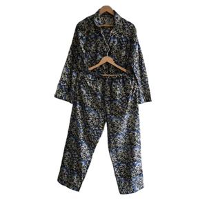 Ensemble de pyjama en coton floral pour femmes, imprimé à la main, pyjama de luxe, vêtements de nuit respirants, séchage rapide, combinaison de sommeil - Product Image 1