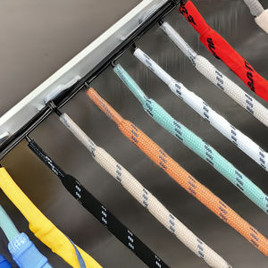 Vente chaude Corde solide de luxe 100% polyester tressée 3 brins torsadés résistante à l'eau écologique couleur personnalisée taille réglable - Product Image 4