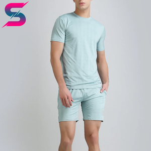 Conjunto de Camiseta y Pantalones Cortos de Algodón Azul Claro para Hombre, Cuello Redondo, Color Sólido, Informal, Transpirable, Tejido de Punto, para Verano, Precio al por Mayor - Product Image 2