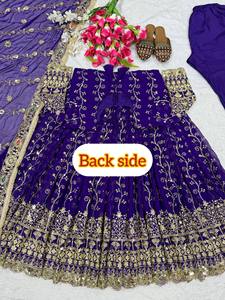 Ensemble de robe Anarkali en faux georgette de qualité supérieure pour femmes avec broderie de paillettes, pantalon Chudi et dupatta de créateur - Product Image 5