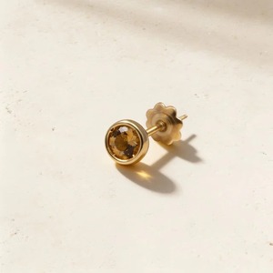 Pendientes de Oro Amarillo de 9K con Diamante Redondo Brillante de 1.50CT, Engastados en Bisel, Joyería Fina al por Mayor - Product Image 4