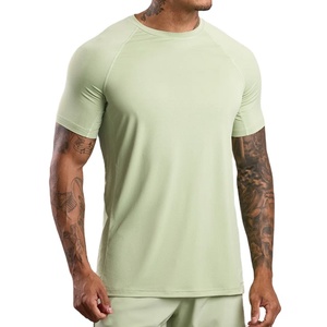 Nueva Camiseta Deportiva para Hombre, Corte Regular, 100% Algodón, Transpirable, Ecológica, con Cuello Redondo y Mangas Cortas - Product Image 1