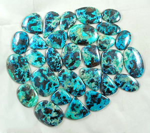 Cabochon en pierre de chrysocolle naturelle de haute qualité 2025 pour la fabrication de bijoux, colliers, bracelets, pendentifs Radha Arts Bleu - Product Image 1