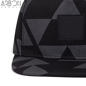 Service OEM ODM – Casquettes 5 panneaux haut de gamme à visière plate, imprimé géométrique sergé, style urbain, broderie personnalisée, prêtes à l'emploi pour l'extérieur - Product Image 4