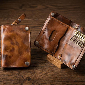Porte-clés de voyage en cuir de haute qualité, avec organisateur de clés intégré et protection RFID, en vente en gros - Product Image 1