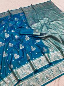 Ropa Tradicional India, Saree de Seda Banarasi Suave y Pura, Tejido con Delicados Motivos Zari y Blusa de Seda Pura Suave - Product Image 3