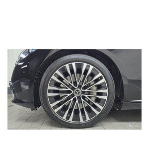 Mercedes-Benz Clase S S580L 4MATIC 2024, Volante a la Izquierda, Caja de Cambios Automática, 63,828 km - Product Image 5