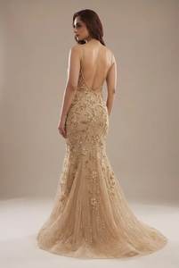 En stock Robe de soirée à sequins sexy sans manches avec fente, Robe de cérémonie, Vente en gros de tenues de soirée pour femmes - Product Image 2