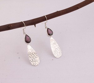 Pendientes de Granate Rojo Natural, Plata de Ley 925, Fabricante de Joyería, Venta al por Mayor, Pendientes de Piedras Preciosas Rojo Intenso para Mujer, Joyería Fina - Product Image 1