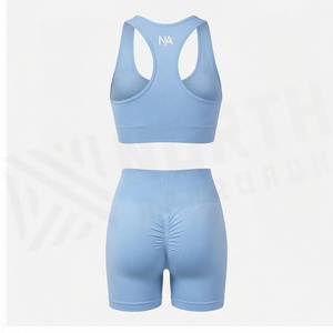 ชุดโยคะ 2 ชิ้นแบบ North Approach เสื้อครอปแบบ Racerback กางเกงขาสั้นเอวสูง สีแดงล้วน ระบายอากาศได้ดี ชุดกีฬา - Product Image 2
