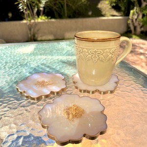 Luxury Resin Flower Shape <b>Coaster</b> Perfect For Elegant <b>Table</b> Styling Dining Areas Guest Serving Setup And Gifting Purpose - Product Image 6