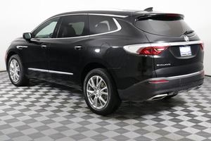 Enclava Premium FWD 2022 d'occasion propre - Product Image 2
