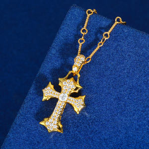 Collier avec pendentif croix plaqué argent avec cristaux en strass, charme religieux, bijoux de mode unisexe, cadeau - Product Image 2