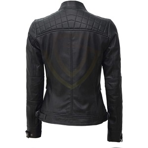 Vestes en cuir pour femmes au design premium, disponibles en différentes tailles, couleur unie, coupe confortable. - Product Image 6