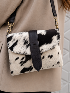 New Arrival Wholesale Sling Bag Western Cowhide Leather Stylish Handbag Bohemian Hot Sale Wristlet Women's Multi Uses Bag - Product Image 1