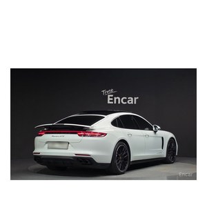 Porsche Panamera 4.0 GTS 2023 avec volant à gauche, sièges en cuir, caméra arrière, 97 272 km - Product Image 2