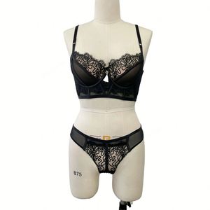 Ensemble de lingerie féminine : Soutien-gorge à armatures col en V, culotte shorty en dentelle, bonnets couvrants, style français, motif floral, sexy, confortable, sportif - Product Image 2