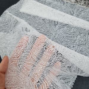 Tissu en dentelle extensible abstrait 147 cm, maille en nylon et élasthanne, respirant, doux, léger, couleur personnalisée pour lingerie et mode - Product Image 1