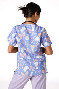 Ensemble de Blouse et Pantalon Médical Personnalisé OEM pour Infirmières Pédiatriques – Tenue d'Infirmière, Blouse Médicale, Uniformes d'Hôpital, Ensembles de Blouses pour Femmes - Product Image 5