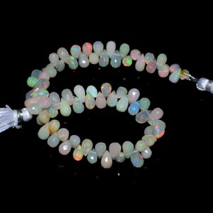 Cuentas de ópalo Welo etíope blanco natural facetadas en forma de lágrima, hilo de cuentas de ópalo sueltas para la fabricación de joyas al por mayor. - Product Image 4