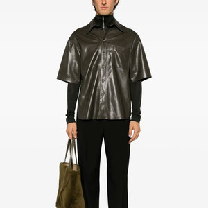 Chemise en cuir véritable pour homme à manches courtes avec logo personnalisé OEM, col rabattu, style streetwear hiver, poche en cuir - Product Image 4