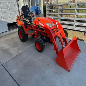 Mini Tractor Compacto Kubota 4x4 de Uso Pesado con Motor Diésel y Bomba Incluida para Cuidado del Jardín y Necesidades Agrícolas - Product Image 1