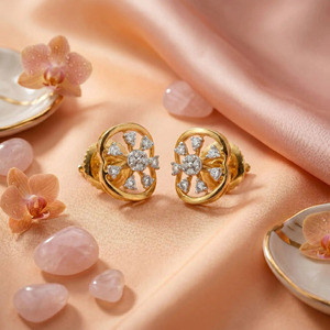 ต่างหูเพชรรูปดอกไม้สีทอง - Product Image 4