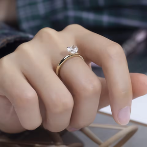 Simple Heart Cut 1.03CT Lab grown Diamond Solid Gold Iced Out Diamond Ring Fashion Jewelry Custom Rings - Product Image 2