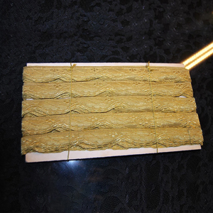 Nueva llegada: Uniforme de monasterio antiguo y hermoso con brocado dorado y trenza metálica dorada tejida, prenda rara y excepcional. - Product Image 1