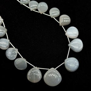 Collier en pierre de lune grise naturelle, forme cœur lisse, fait main, minimaliste, collier ras du cou, bijoux fins pour femmes, vente en gros - Product Image 5