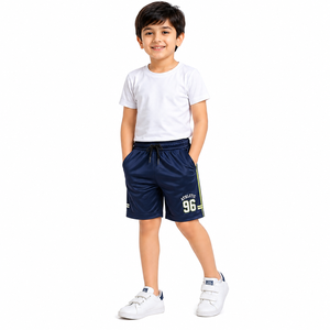 Shorts de sport personnalisés en gros pour garçons, shorts de gym et d'entraînement en polyester pour enfants, respirants, légers, à taille élastique - Product Image 5
