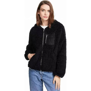 Fasmic International – Veste d'hiver décontractée pour femme, marron, en fausse fourrure sherpa, avec capuche, fermeture éclair, manches longues et poche avant - Product Image 6