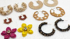 Boucles d'oreilles classiques en laiton perlé faites à la main pour femmes, légères et tendance, bijoux de mariage, vente en gros - Product Image 3