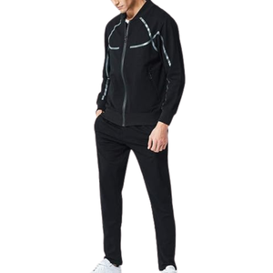 Ensemble de survêtement streetwear pour homme en polyester et élasthanne noir, avec fermeture éclair, logo personnalisé et passepoil, respirant, pour jogging - Product Image 2
